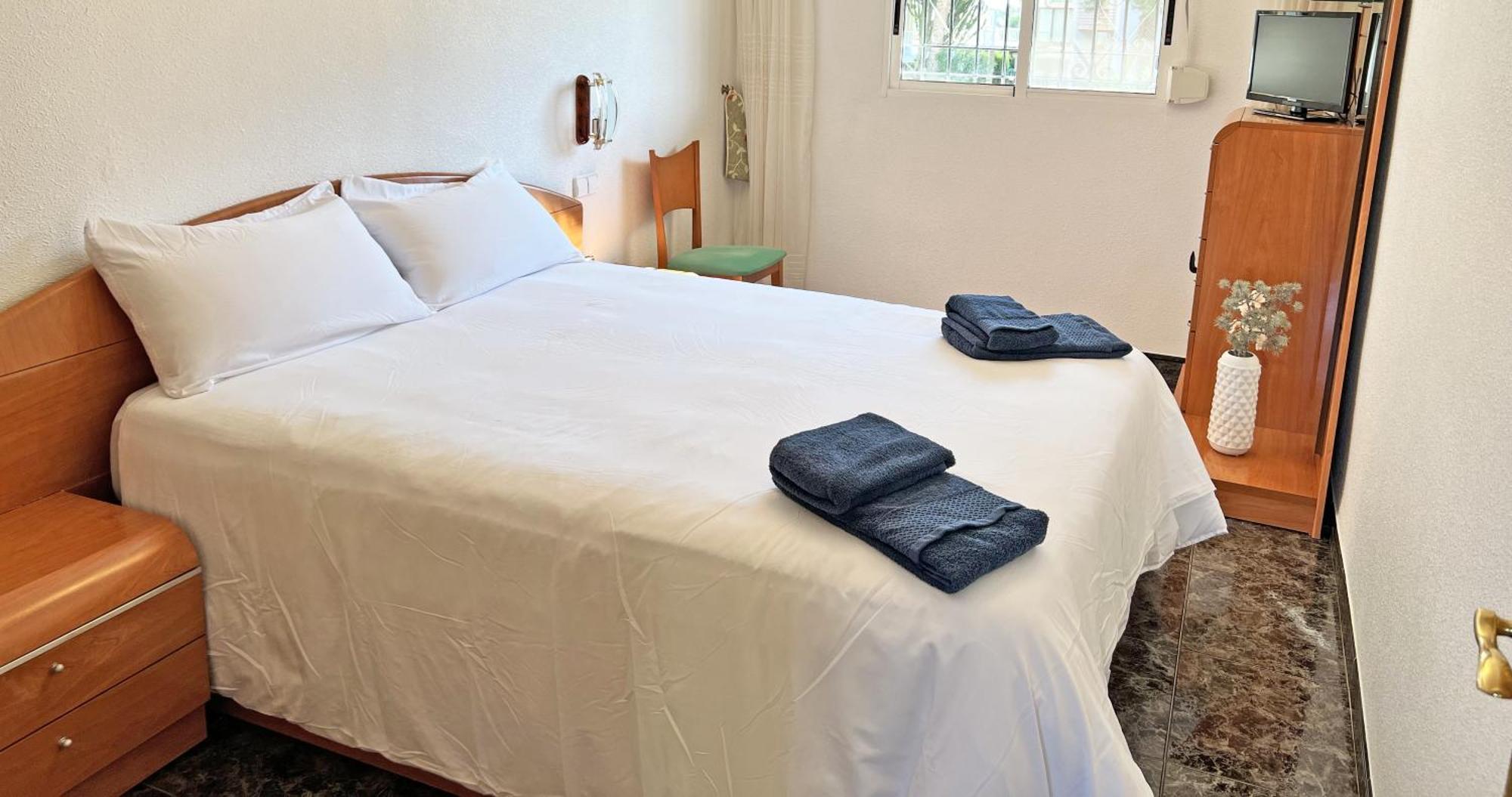 A 100m De La Playa. 2 Hab. A/c Appartement